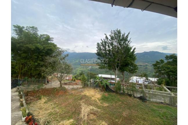Casas, Venta, Cristo Rey - $1.300.000.000
