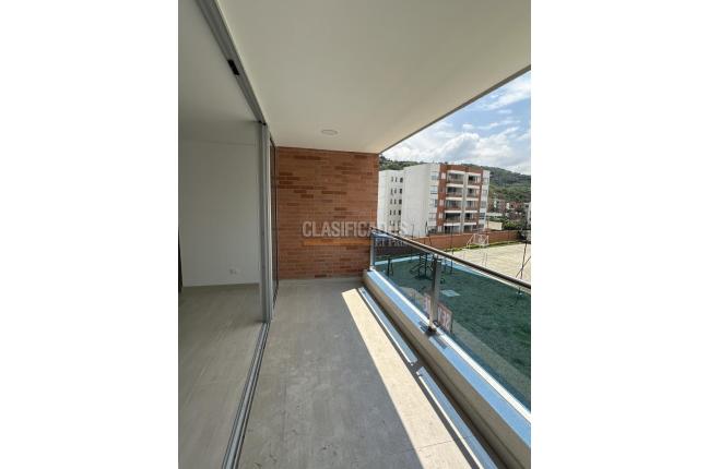 Apartamentos, Venta, Cristales - $850.000.000