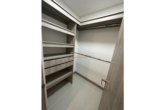 Apartamentos, Venta, La Flora - $569.000.000