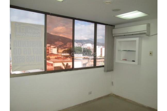 Oficinas y Consultorios, Alquiler, Los Cámbulos - $1.298.000