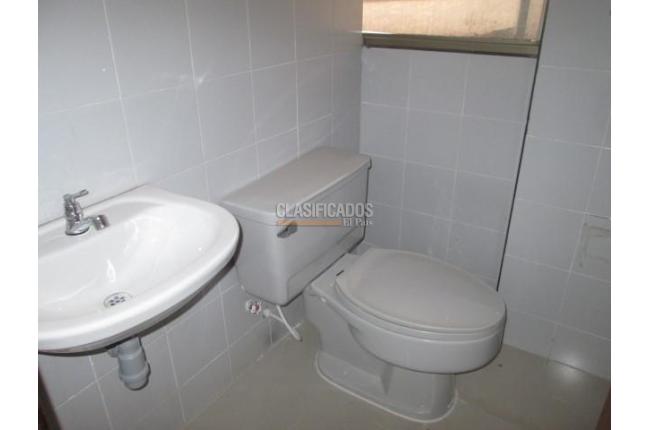 Oficinas y Consultorios, Alquiler, Los Cámbulos - $1.298.000