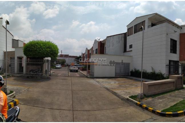 Casas, Venta en Nueva Tequendama