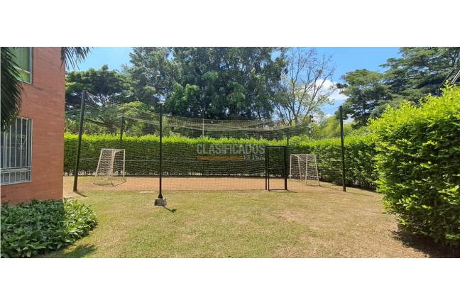 Apartamentos, Venta en Valle del Lili