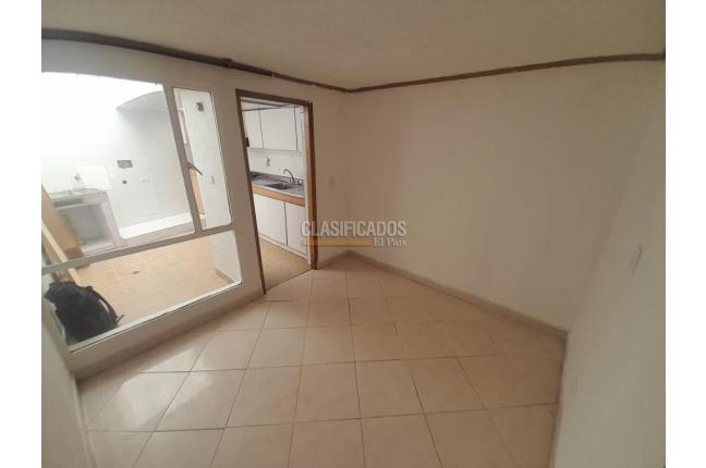 Casas, Venta, Bogotá - $330.000.000