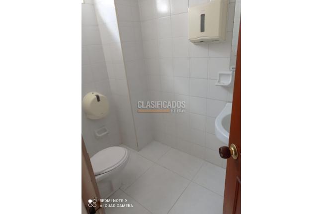 Oficinas y Consultorios, Alquiler, Santa Mónica Norte - $4.600.000