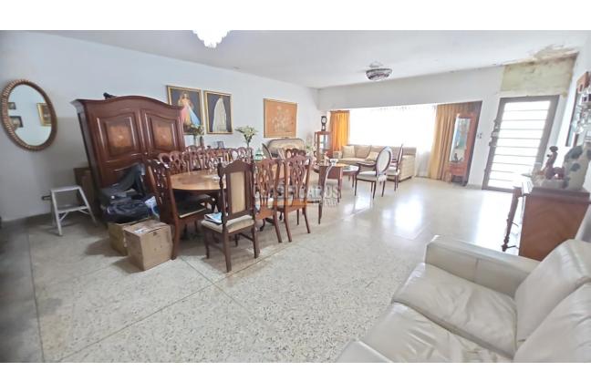 Casas, Venta en Santa Teresita