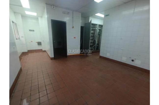 Locales y Bodegas, Alquiler, Soledad - $33.000.000