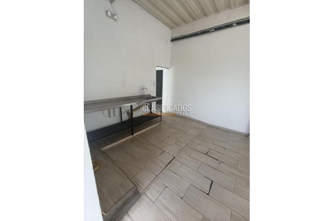 Locales y Bodegas, Alquiler, Soledad - $17.000.000