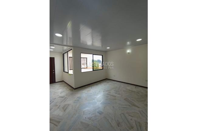 Apartamentos, Alquiler, Granada - $2.300.000