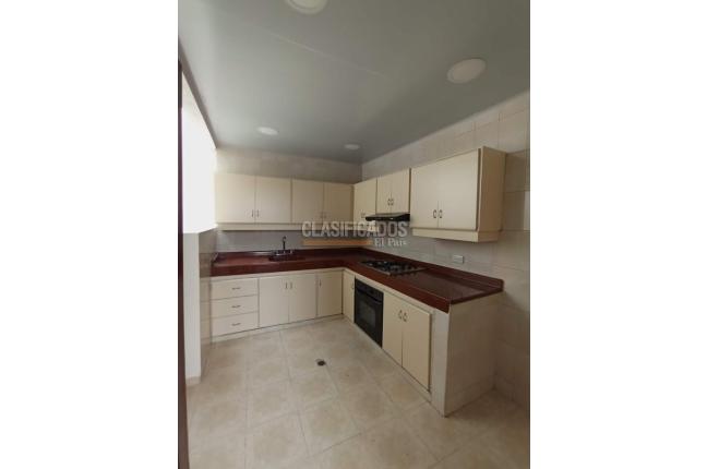 Apartamentos, Alquiler, Granada - $2.300.000