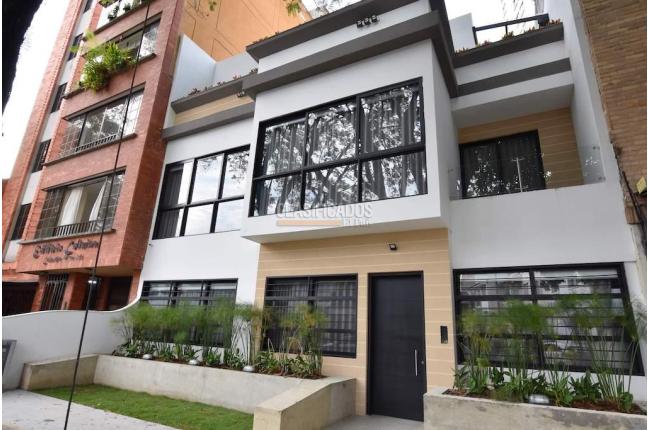 Edificios, Venta en Granada