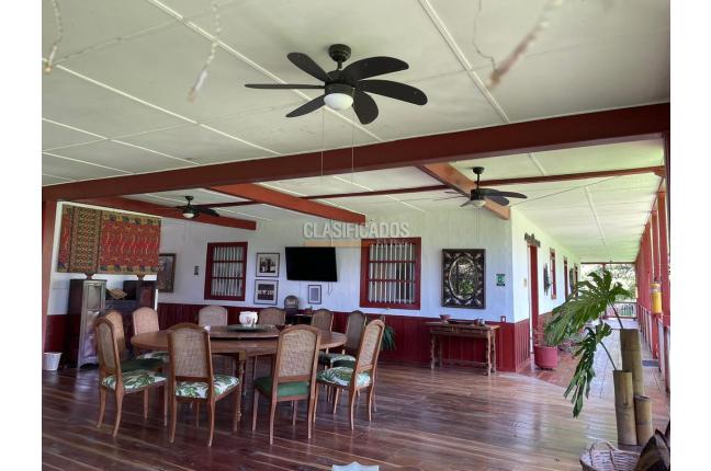 Fincas y Casas Campestres, Venta, Montenegro - $2.200.000.000