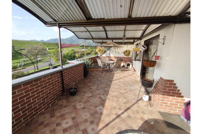 Apartamentos, Venta en Pereira