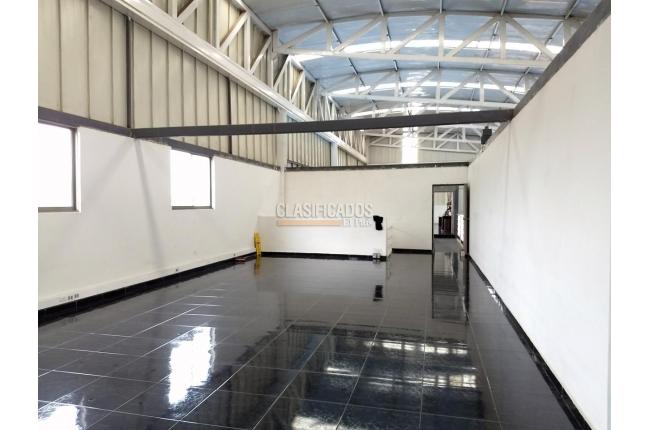 Locales y Bodegas, Alquiler, Acopi - $135.000.000