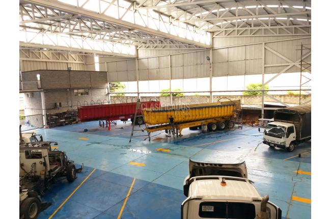 Locales y Bodegas, Alquiler, Acopi - $135.000.000