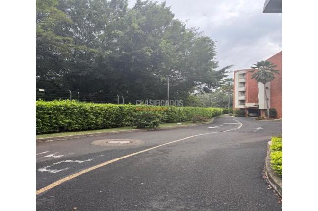 Apartamentos, Venta, Ciudad Jardín - $650.000.000