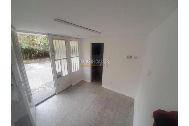 Locales y Bodegas, Alquiler, Bogotá - $1.200.000