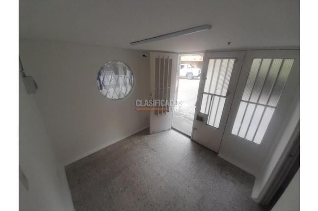 Locales y Bodegas, Alquiler, Bogotá - $1.200.000