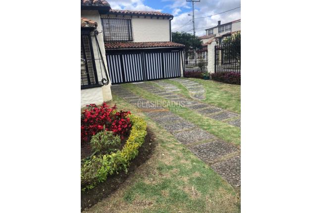 Casas, Alquiler, Bogotá - $12.000.000