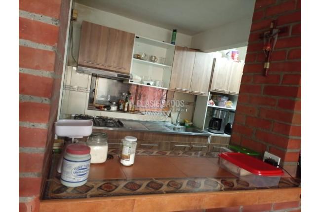 Apartamentos, Venta, El Refugio - $240.000.000