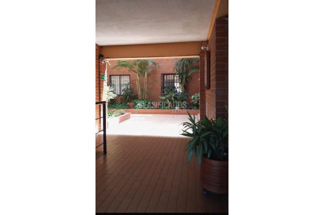Apartamentos, Venta, El Refugio - $240.000.000