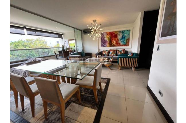 Apartamentos, Venta en Pance