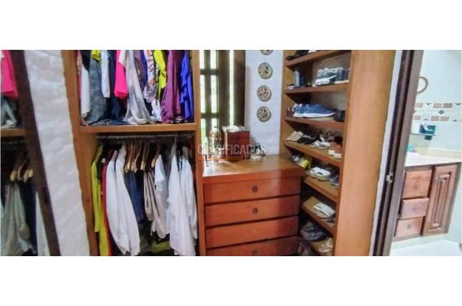 Casas, Venta, Yumbo - $2.500.000.000