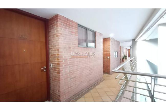 Apartamentos, Venta en Altos Menga