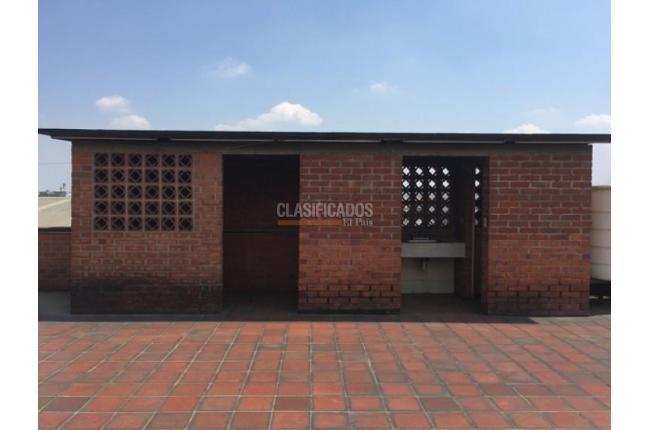 Locales y Bodegas, Venta en Yumbo