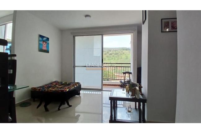 Apartamentos, Venta en Yumbo