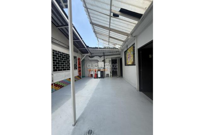 Casas, Venta, La Flora - $800.000.000