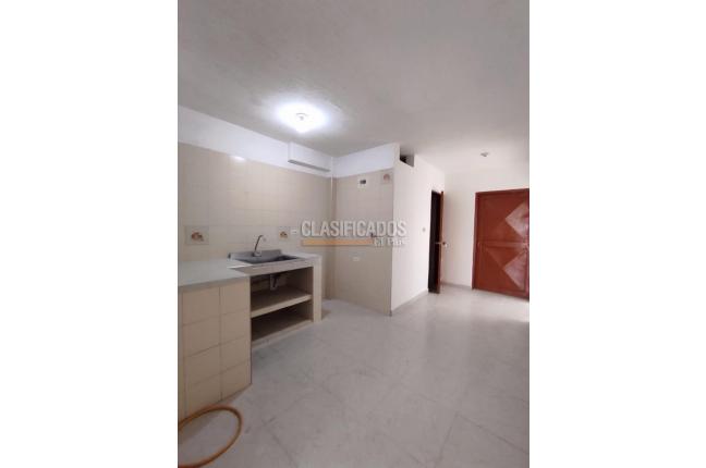 Apartamentos, Alquiler, 20 de Julio - $1.100.000