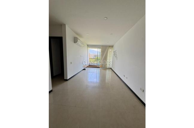 Apartamentos, Alquiler, Ciudad Jardín - $3.500.000