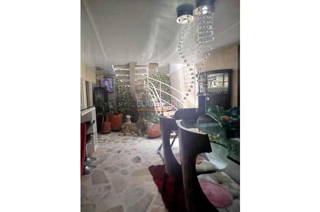 Casas, Venta, Caney - $750.000.000