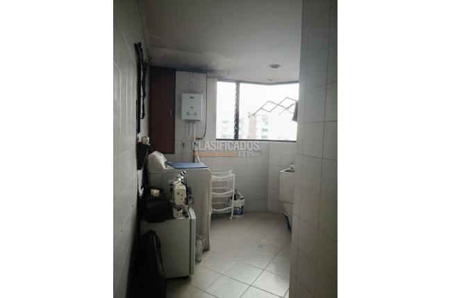 Apartamentos, Venta en Pereira