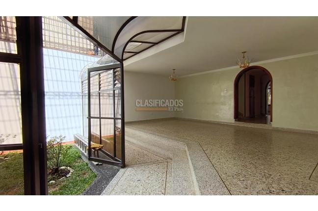 Casas, Venta en El Ingenio