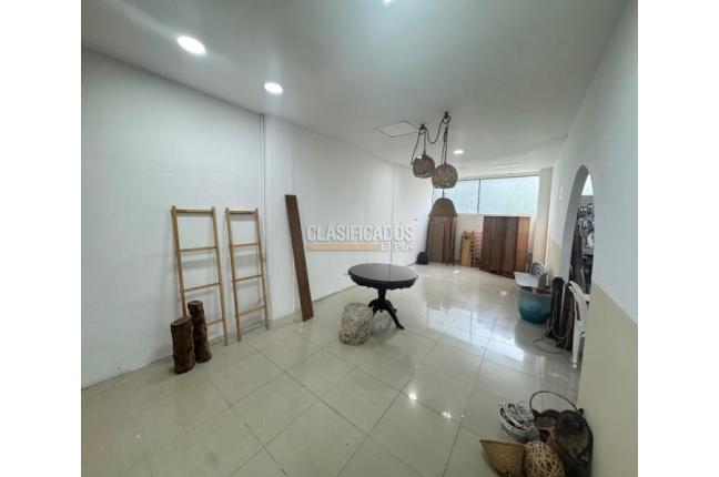 Locales y Bodegas, Alquiler, Las Quintas de Don Simón - $3.300.000