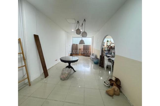 Locales y Bodegas, Alquiler, Las Quintas de Don Simón - $3.300.000