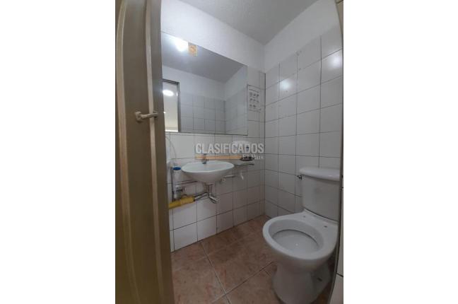 Locales y Bodegas, Alquiler, Bogotá - $1.000.000