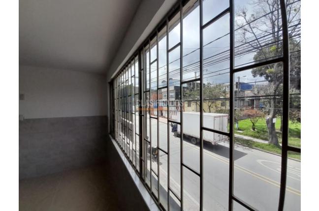 Locales y Bodegas, Alquiler, Bogotá - $1.000.000