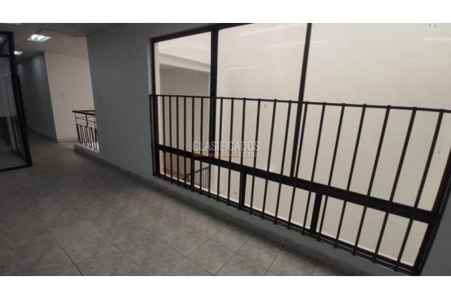 Locales y Bodegas, Alquiler, Versalles - $14.400.000