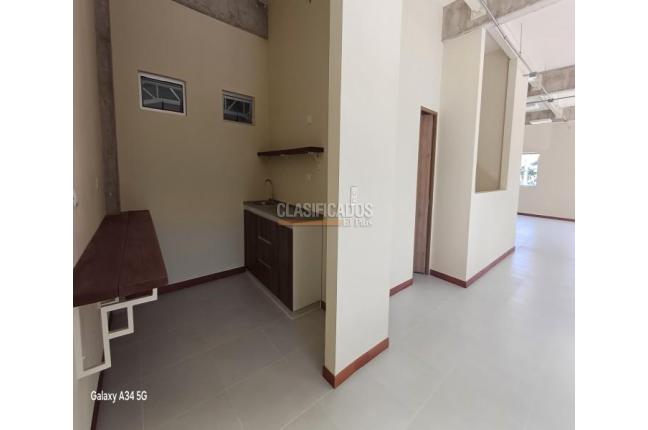 Locales y Bodegas, Venta, Tequendama - $3.900.000.000