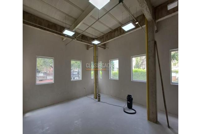 Locales y Bodegas, Venta, Tequendama - $3.900.000.000