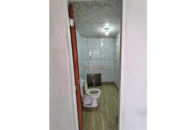 Locales y Bodegas, Alquiler, Mosquera - $2.200.000