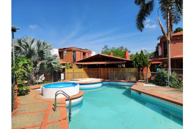Casas, Alquiler en La Morada