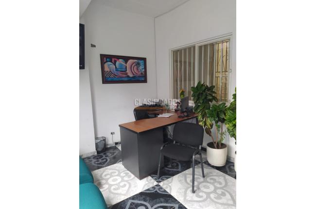 Locales y Bodegas, Venta, San Nicolás - $1.000.000.000