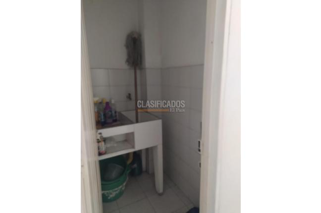 Locales y Bodegas, Venta, San Nicolás - $1.000.000.000