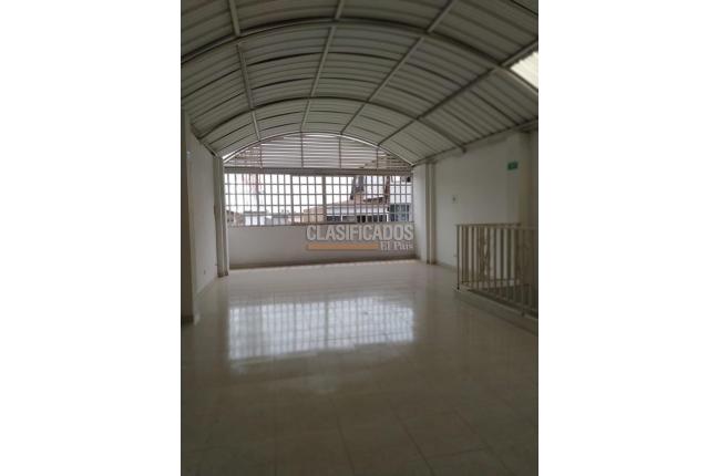 Locales y Bodegas, Venta, San Nicolás - $1.000.000.000