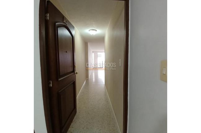 Apartamentos, Venta en Granada