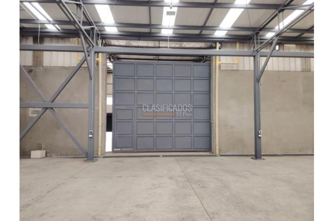 Locales y Bodegas, Alquiler, Pereira - $15.100.000